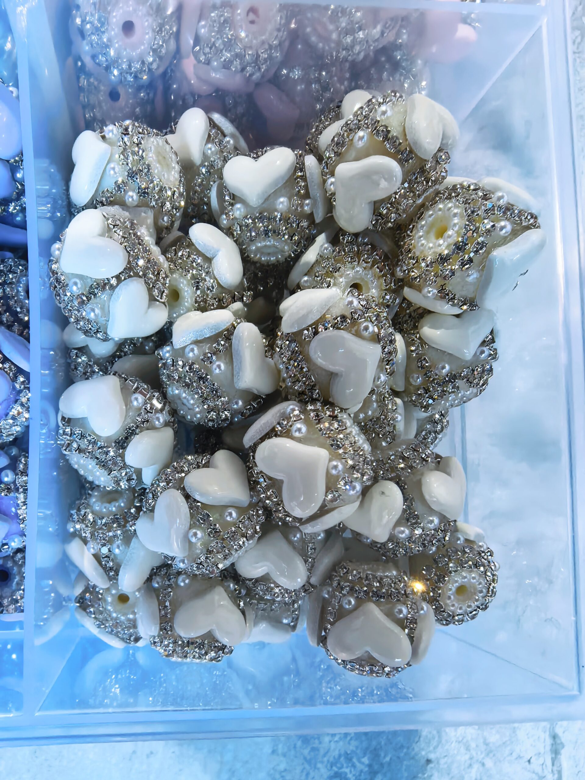 3D Heart Resin Beads - Rhinestone Pearl Wrapped10PCS - Image 6