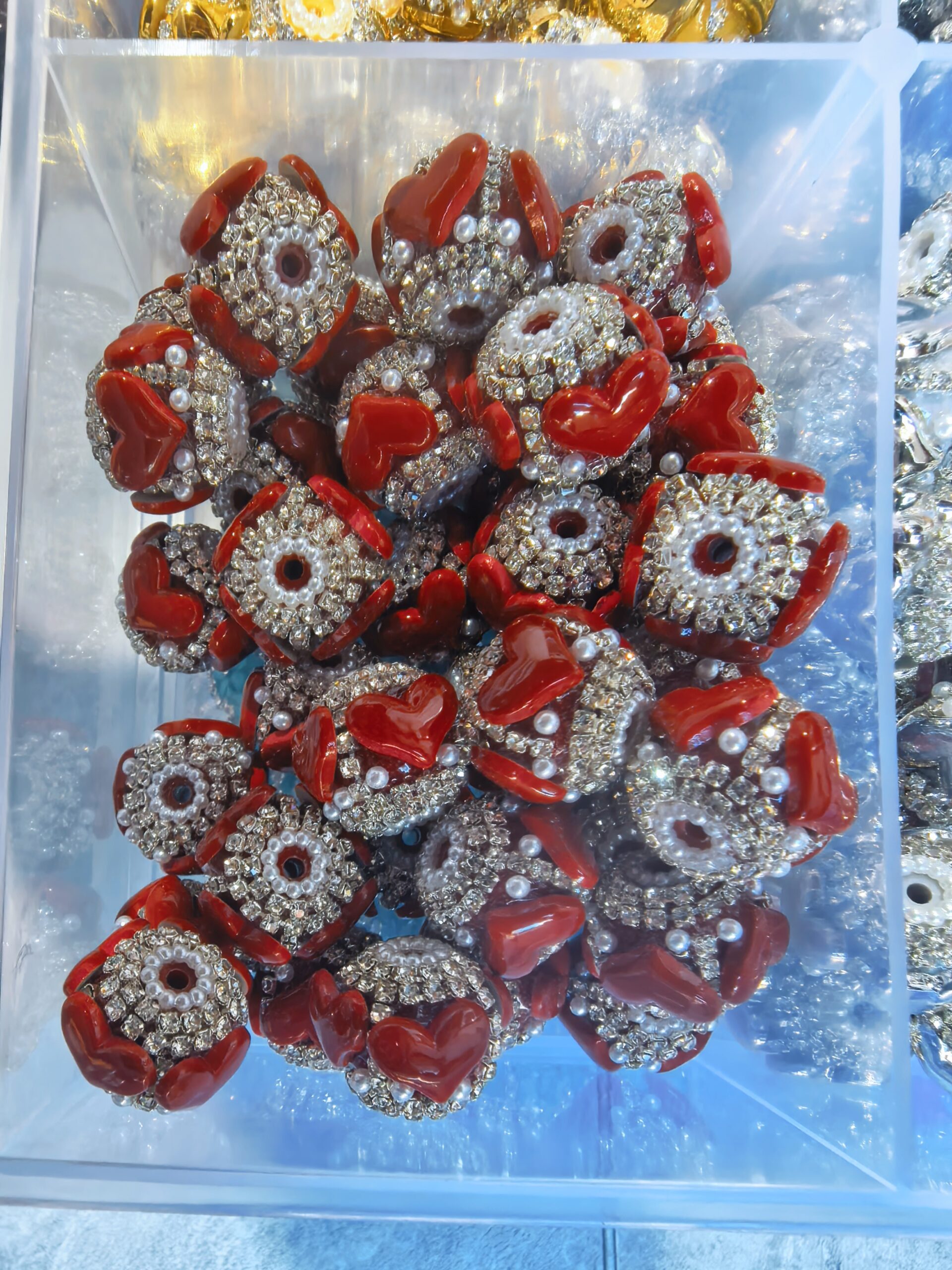 3D Heart Resin Beads - Rhinestone Pearl Wrapped10PCS